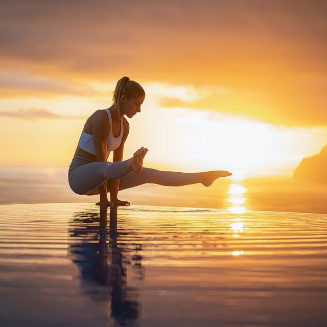 Take time to feed your soul 🧘🏽‍♀️🌅
.
@karola.lecka
.
.
#yogainspiration #yogaretreat #infinitypool #sunset #visitmadeira #escarpathemadeirahideaway
